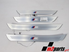 Conjunto de rodapés Iluminados - Pack M SEMI-NOVO/ ORIGINAL BMW 7 (G11, G12) 51478061028