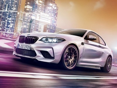 BMW M2 Competition revelado na internet