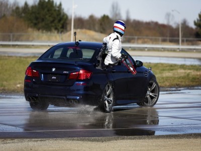 Veja o incrível recorde de drift do BMW M5